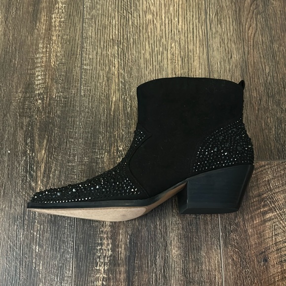 Jessica Simpson cowgirl booties - Picture 3 of 11